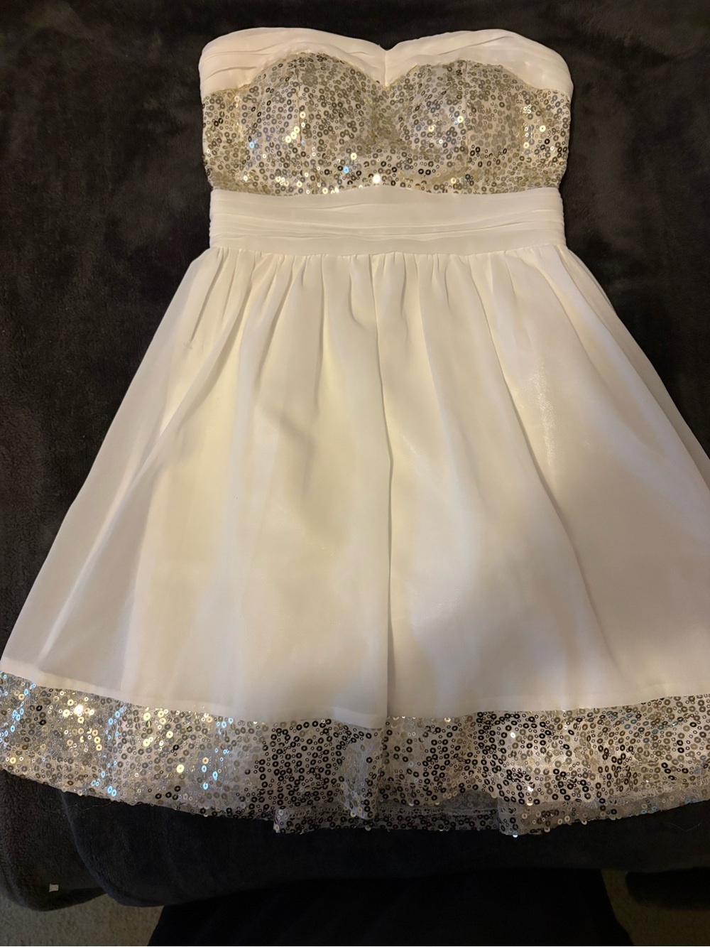 Woman’s White Strapless Sequin Party Dress